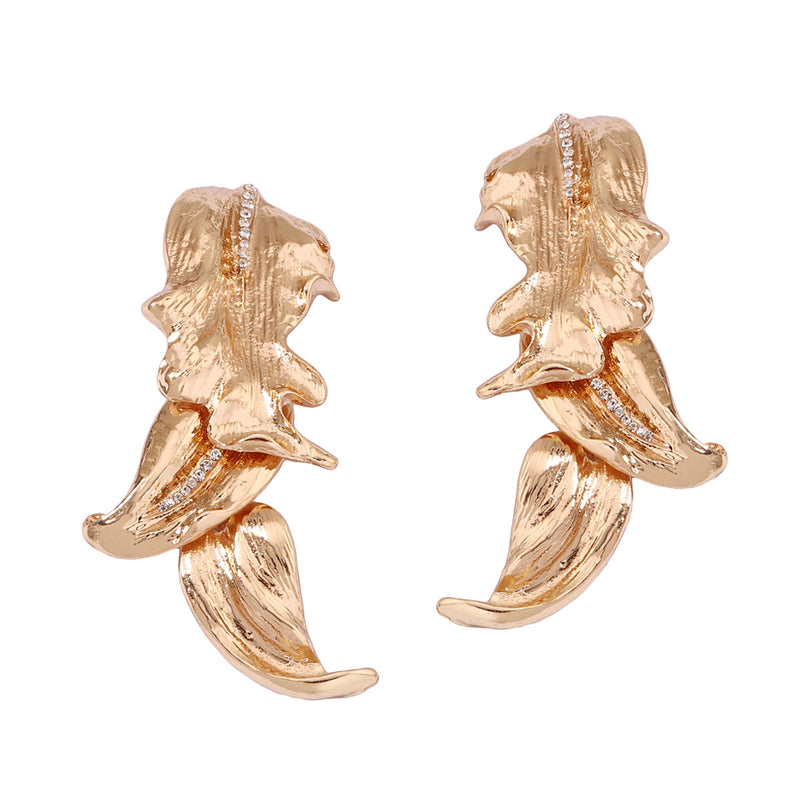 Orecchino artigianale delicato