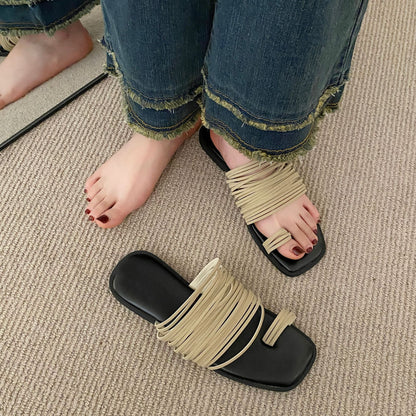 Sandali Ortopediche Aggraziate dal Look Moderno