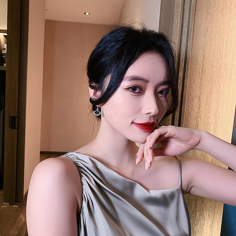 Orecchino classico dal fascino senza tempo