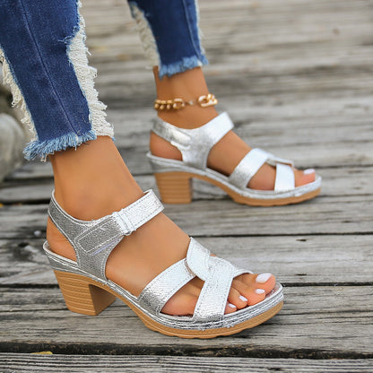 Sandali Ortopediche Aggraziate dal Look Moderno