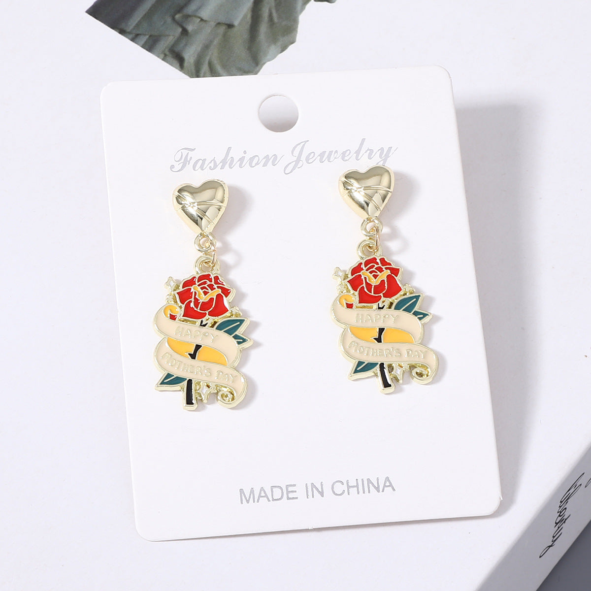 Orecchino classico dal fascino senza tempo