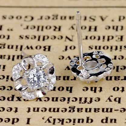 Orecchino stupendo per uso quotidiano