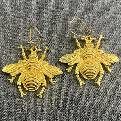 Orecchino stupendo per uso quotidiano