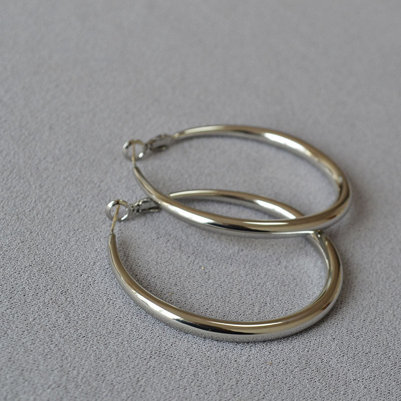 Argento Orecchino stupendo per uso quotidiano