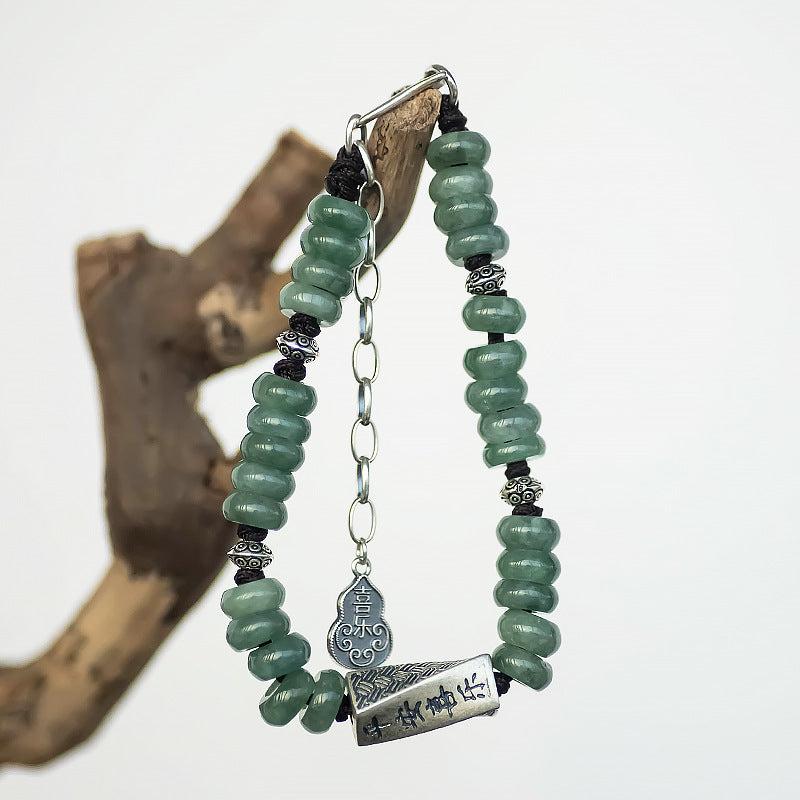 Gioiello artigianale delicato