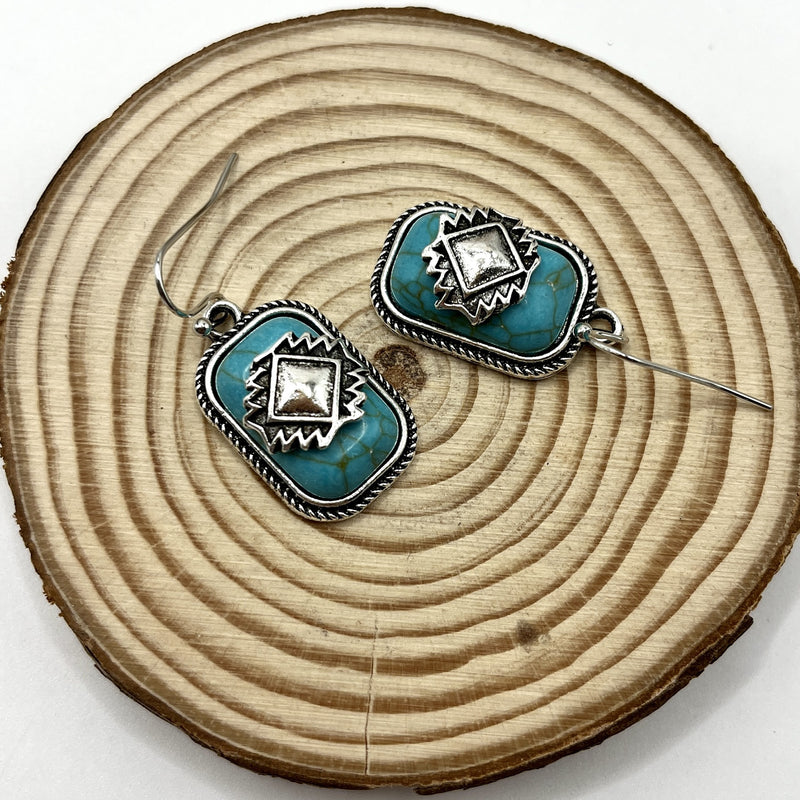 Orecchino elegante per ogni occasione