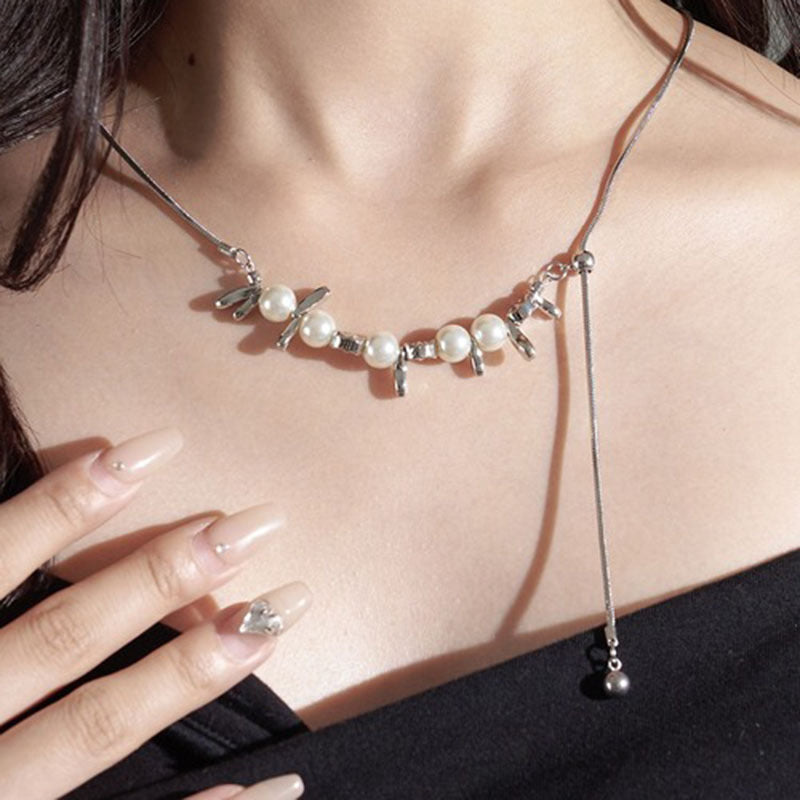 Argento Collana affascinante per ogni occasione