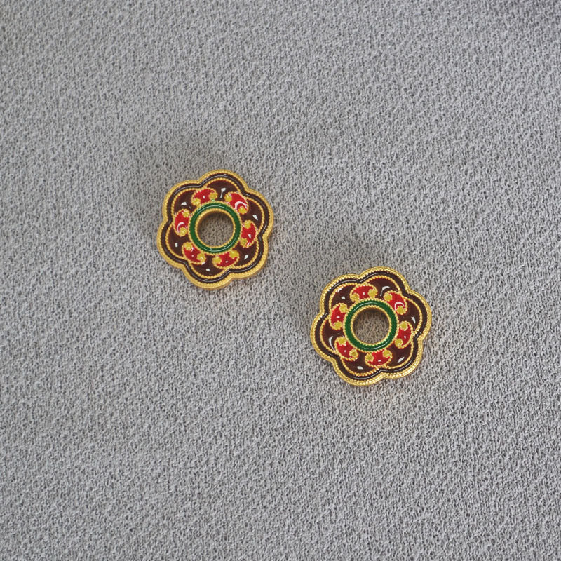 Oro Orecchino artigianale delicato