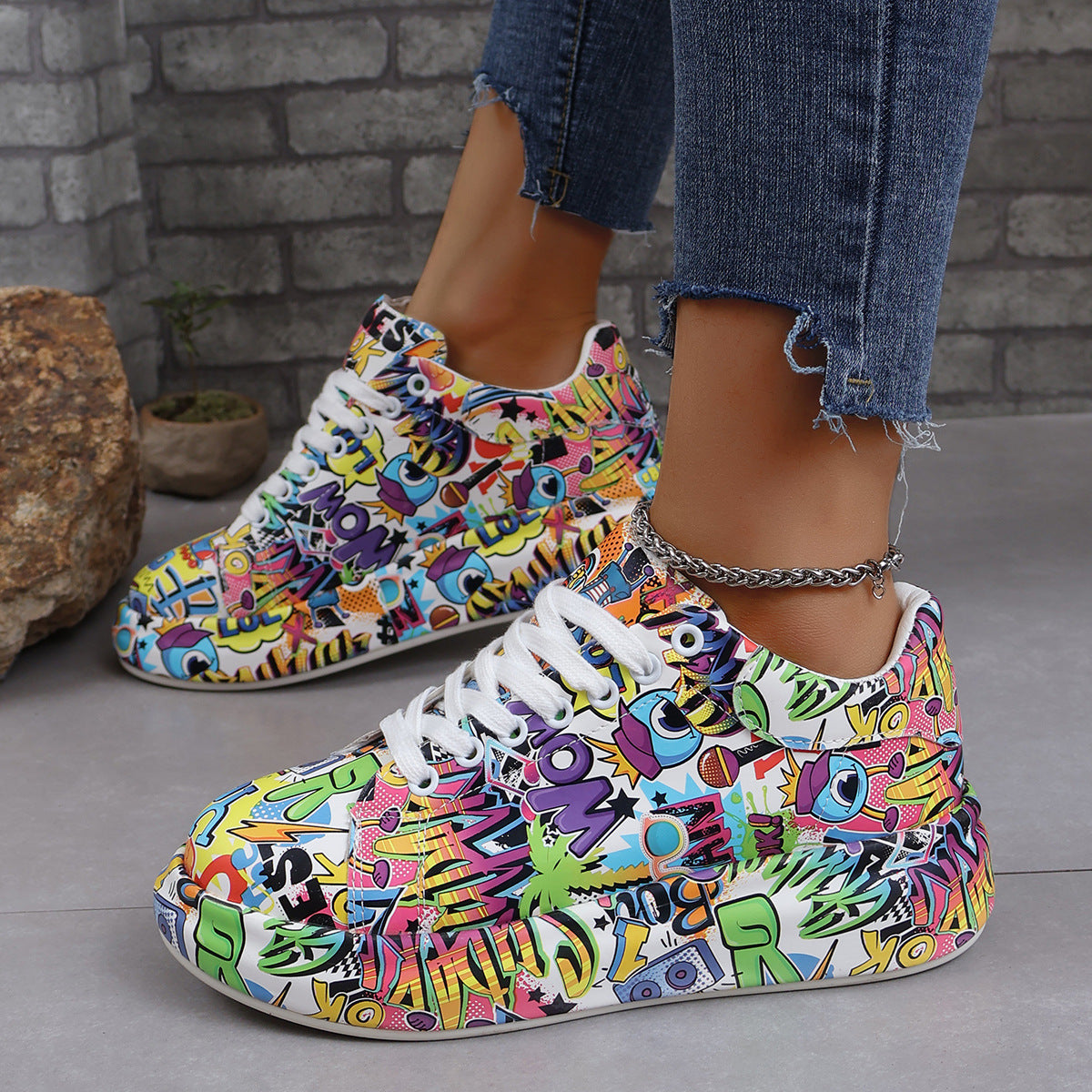 Scarpe Ortopediche Aggraziate dal Look Moderno