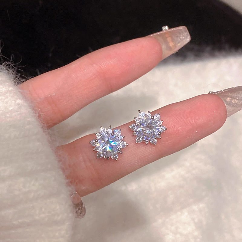 Orecchino affascinante per ogni occasione