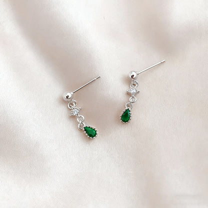 Orecchino classico dal fascino senza tempo