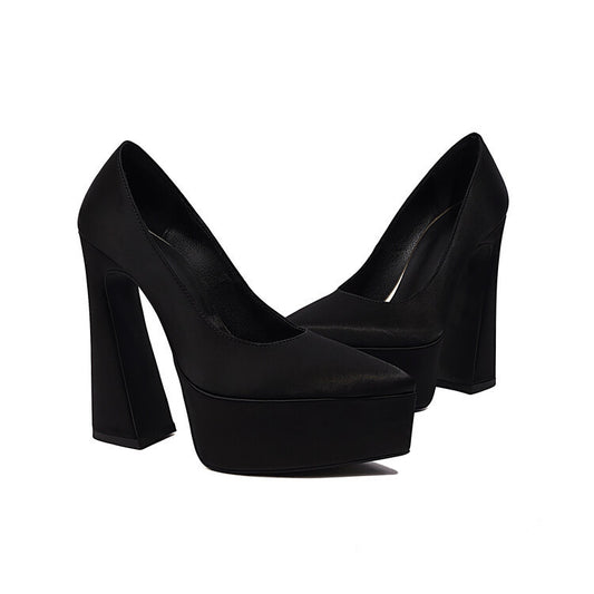 Scarpe Ortopediche Eleganti per Ogni Passo