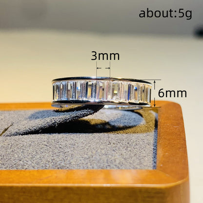 Anello stupendo per uso quotidiano