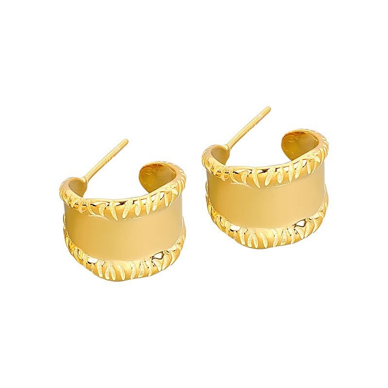 Orecchino bellissimo con stile unico