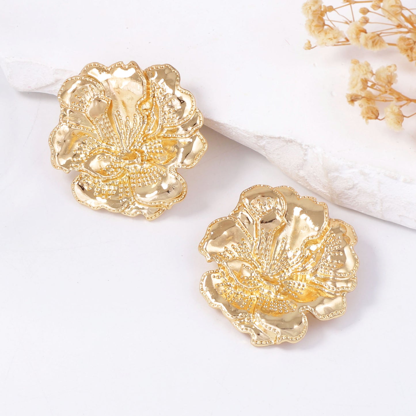 Orecchino stupendo per uso quotidiano