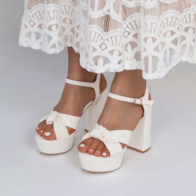 Sandali Ortopediche Stilose per Ogni Occasione