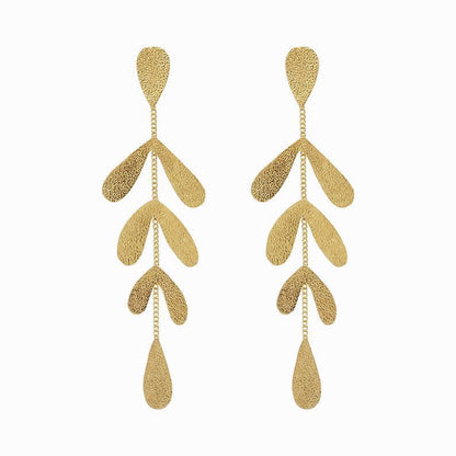 Orecchino artigianale delicato