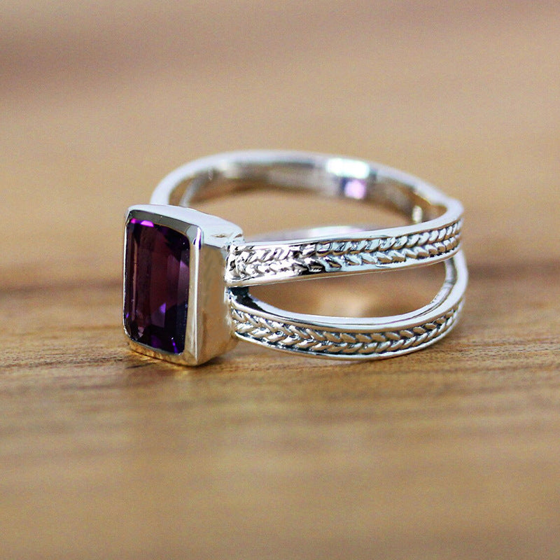 Anello affascinante per ogni occasione