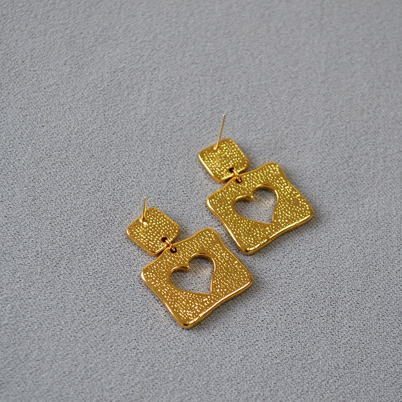 Argento Orecchino classico dal fascino senza tempo