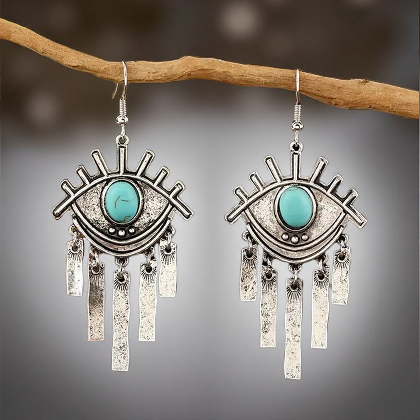 Orecchino classico dal fascino senza tempo