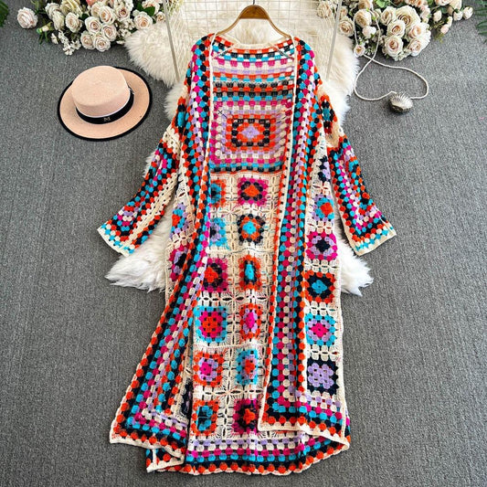 Cardigan dal design curato
