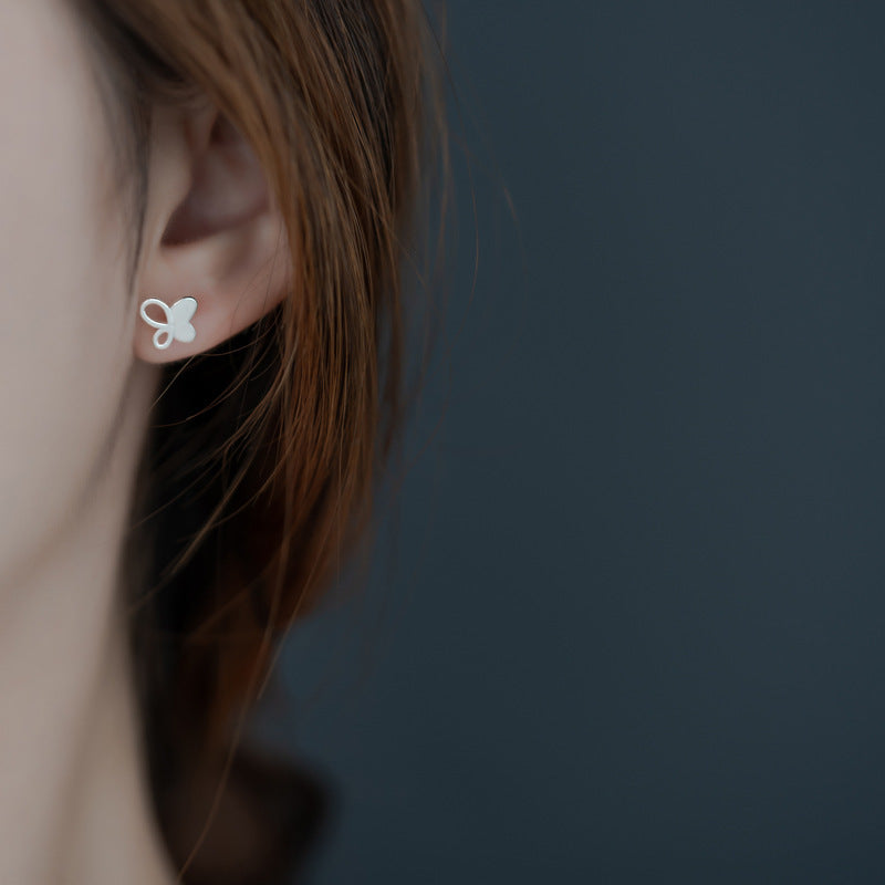 Orecchino classico dal fascino senza tempo