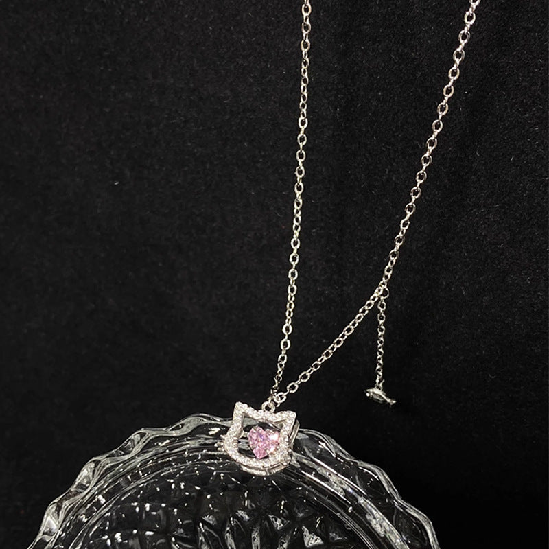 Gioiello bellissimo con stile unico