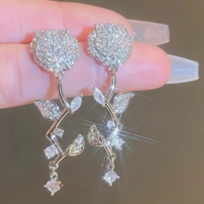 Orecchino stupendo per uso quotidiano