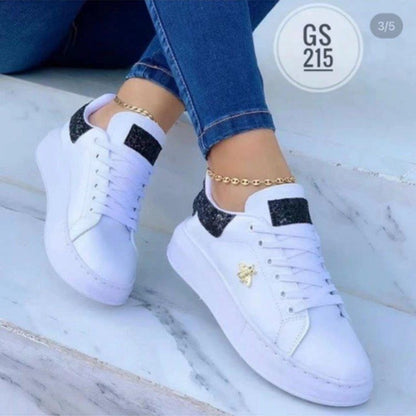Scarpe Ortopediche Aggraziate dal Look Moderno