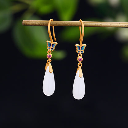 Oro Orecchino bellissimo con stile unico