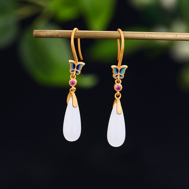 Oro Orecchino bellissimo con stile unico