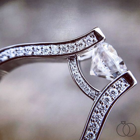 Anello stupendo per uso quotidiano