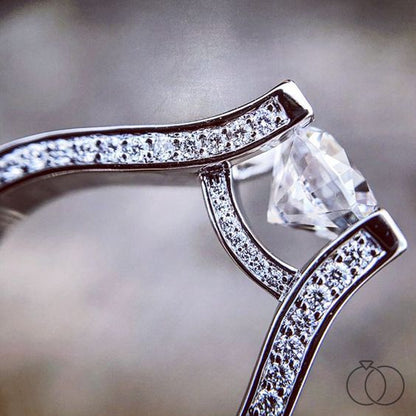 Anello stupendo per uso quotidiano