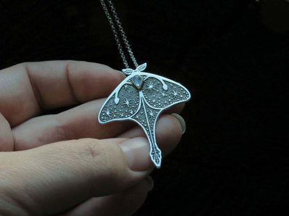 Collana affascinante per ogni occasione