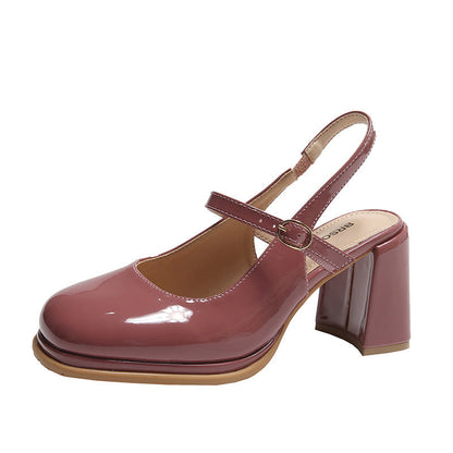 ER | Scarpe con tacco grosso e cinturino regolabile