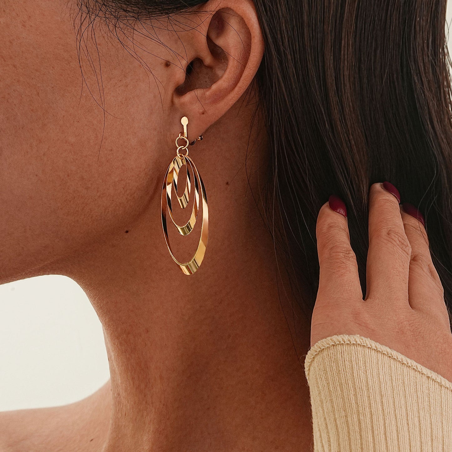 Orecchino elegante per ogni occasione