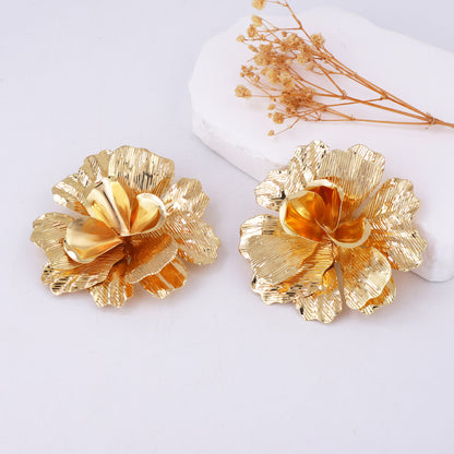 Gioiello artigianale delicato