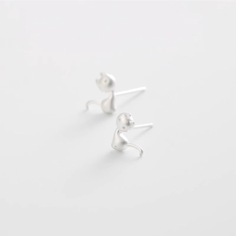 Orecchino classico dal fascino senza tempo