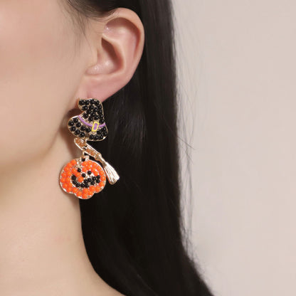 Orecchino artigianale delicato