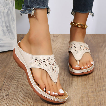 Sandali Ortopediche Aggraziate dal Look Moderno