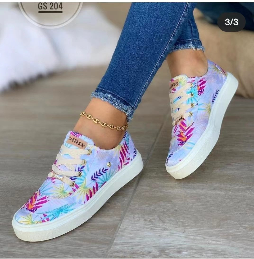 Scarpe Ortopediche Aggraziate dal Look Moderno