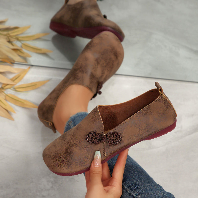 Scarpe Ortopediche Aggraziate dal Look Moderno