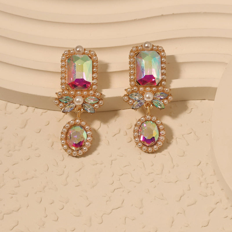 Orecchino bellissimo con stile unico