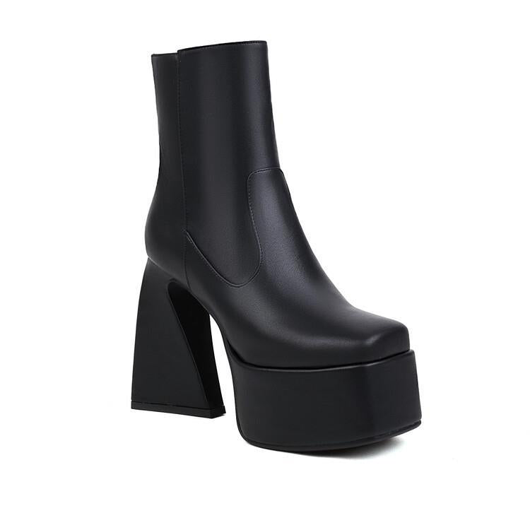 Stivali Ortopediche Aggraziate dal Look Moderno