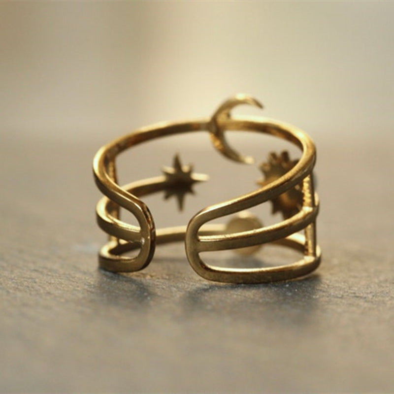 Anello bellissimo con stile unico