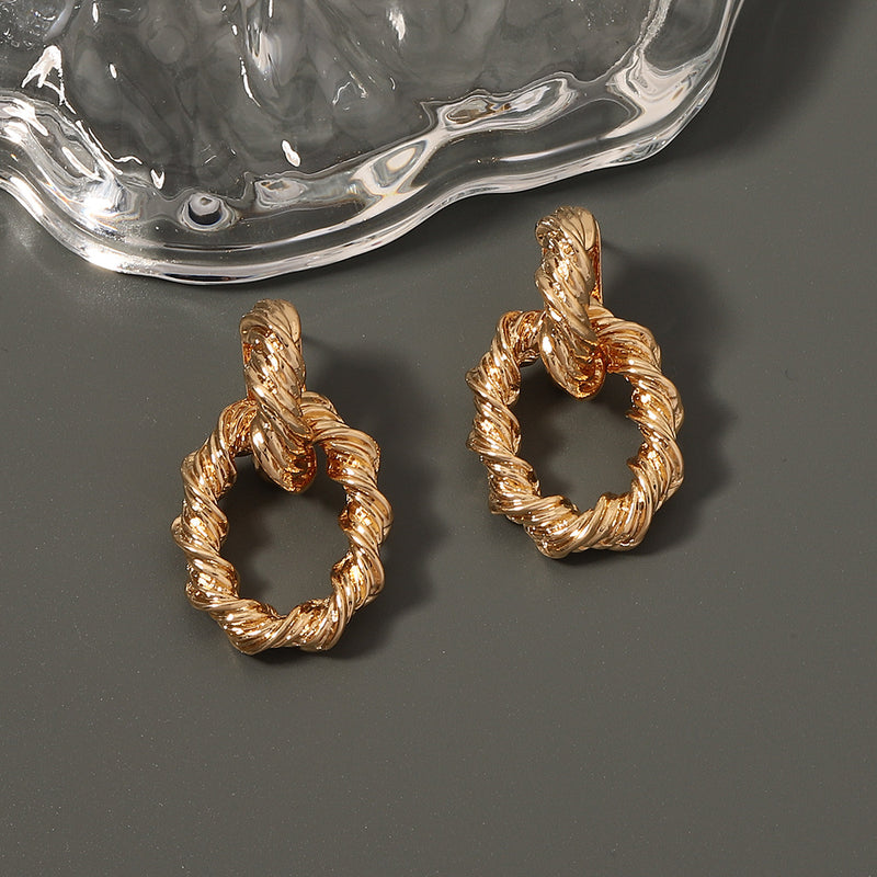 Orecchino elegante per ogni occasione