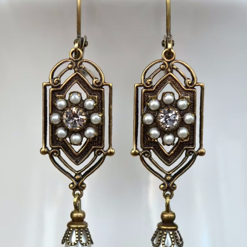 Orecchino stupendo per uso quotidiano