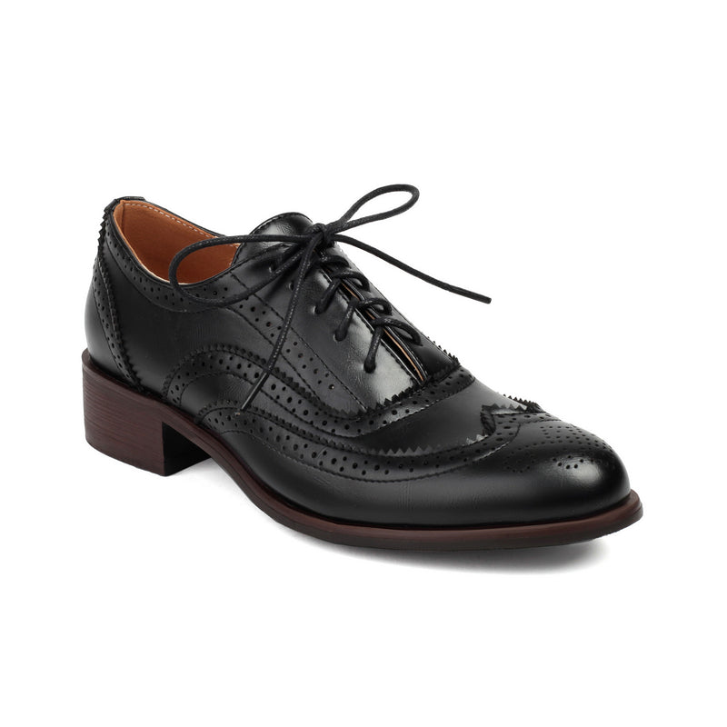 Scarpe Ortopediche Aggraziate dal Look Moderno