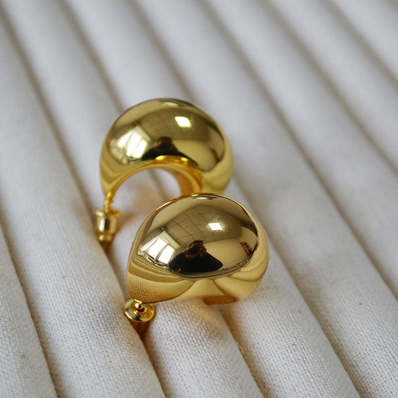 Oro Orecchino vintage fatto a mano