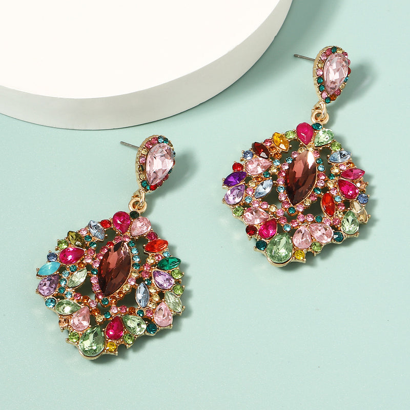 Orecchino affascinante per ogni occasione